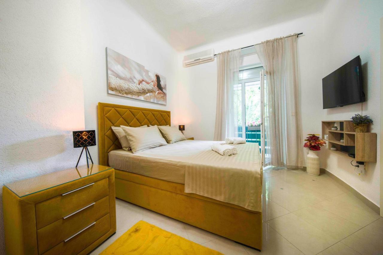 Apartment Alice Central Luxe Split Bagian luar foto